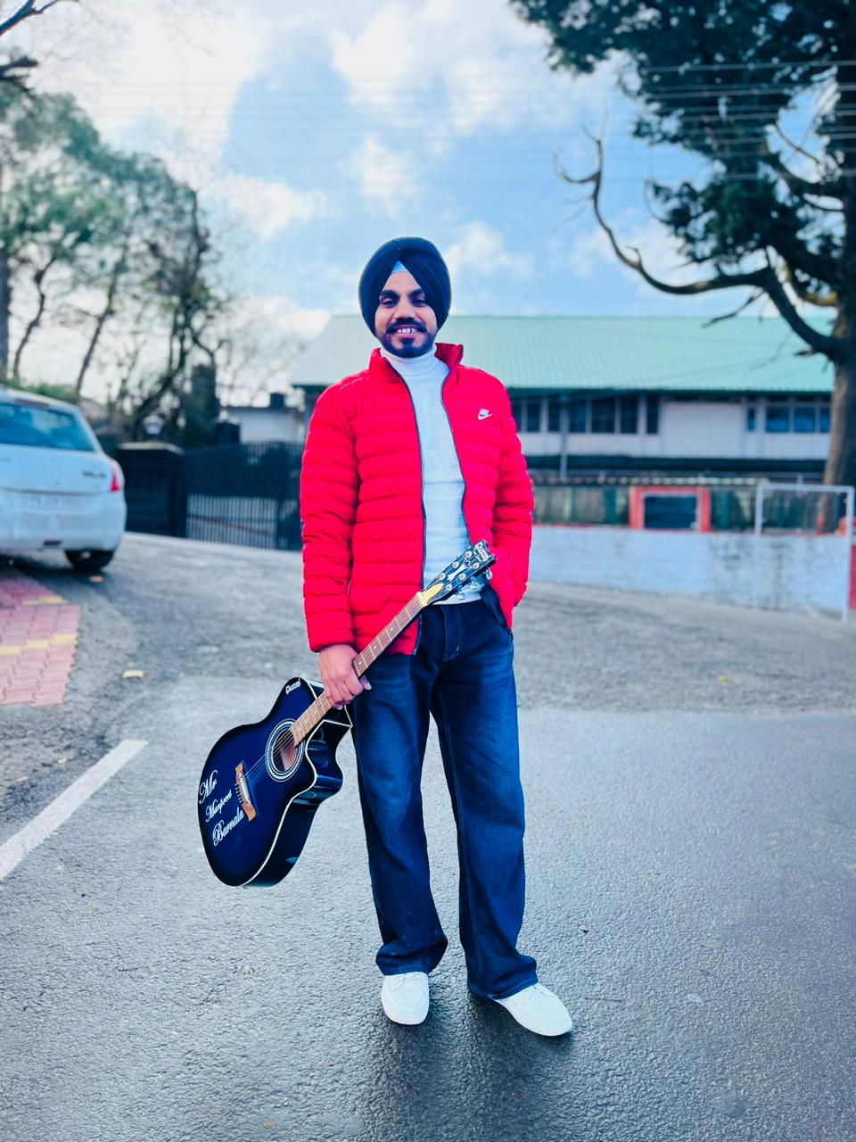 Mr. Manpreet Barnala’s soulful ballad ‘ I m always with u’ is touching the hearts of fans. Mr. Manpreet Barnala's