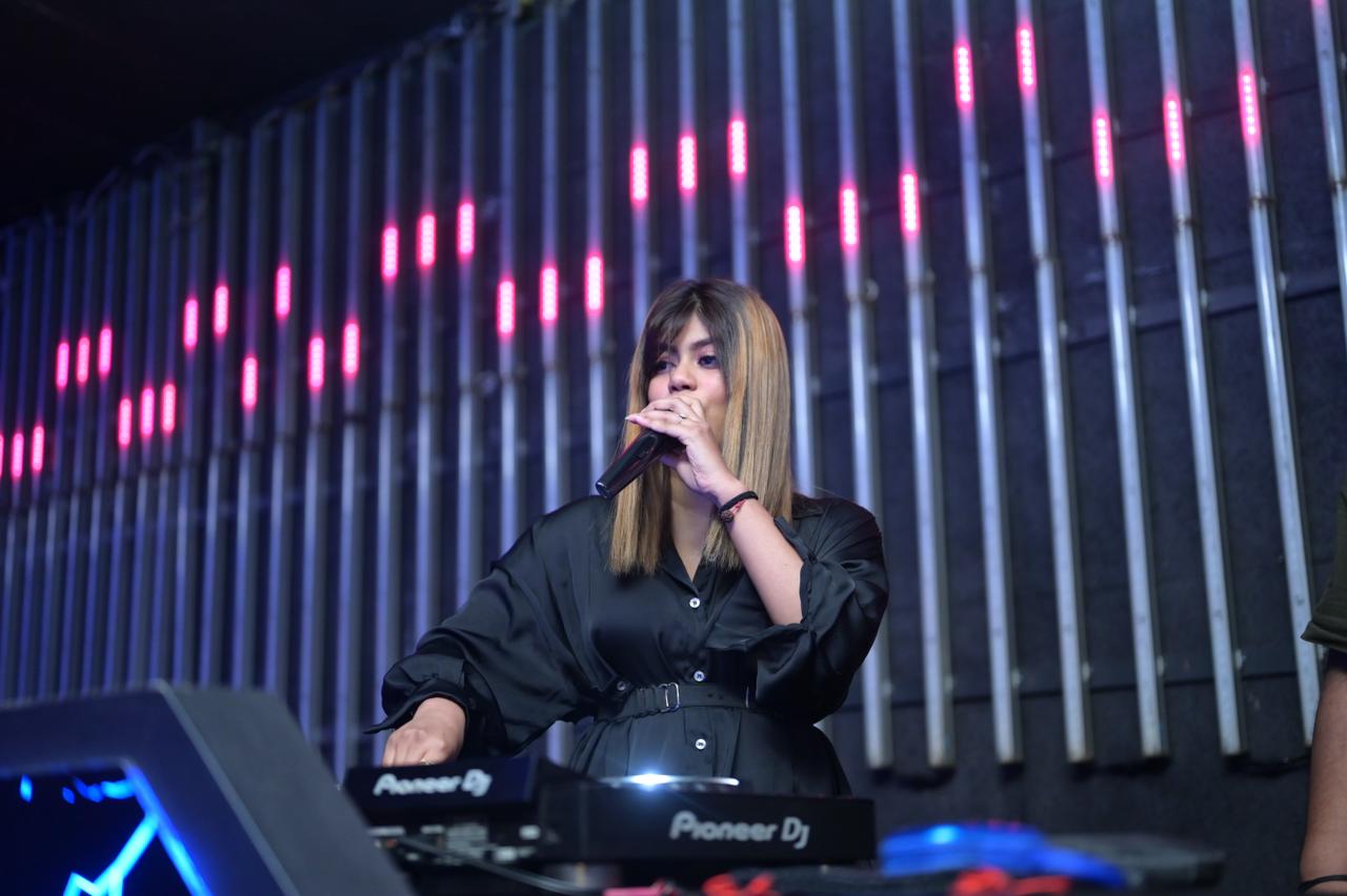 DJ Raven : An Indian DJ Who Specializes In Spreading Melody Amidst The Noise. DJ Raven