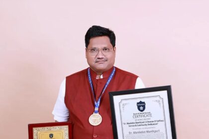 Dr. Manikdas Manikpuri