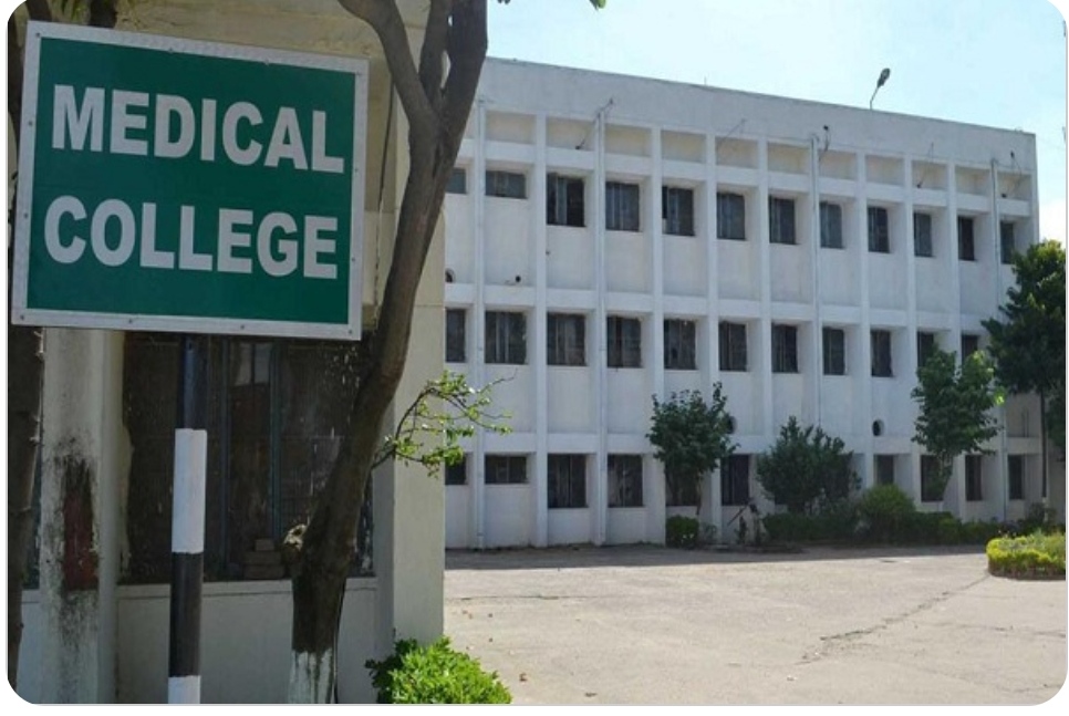 There must be a suitable biometric attendance system to increase enrollment in medical colleges: MARB