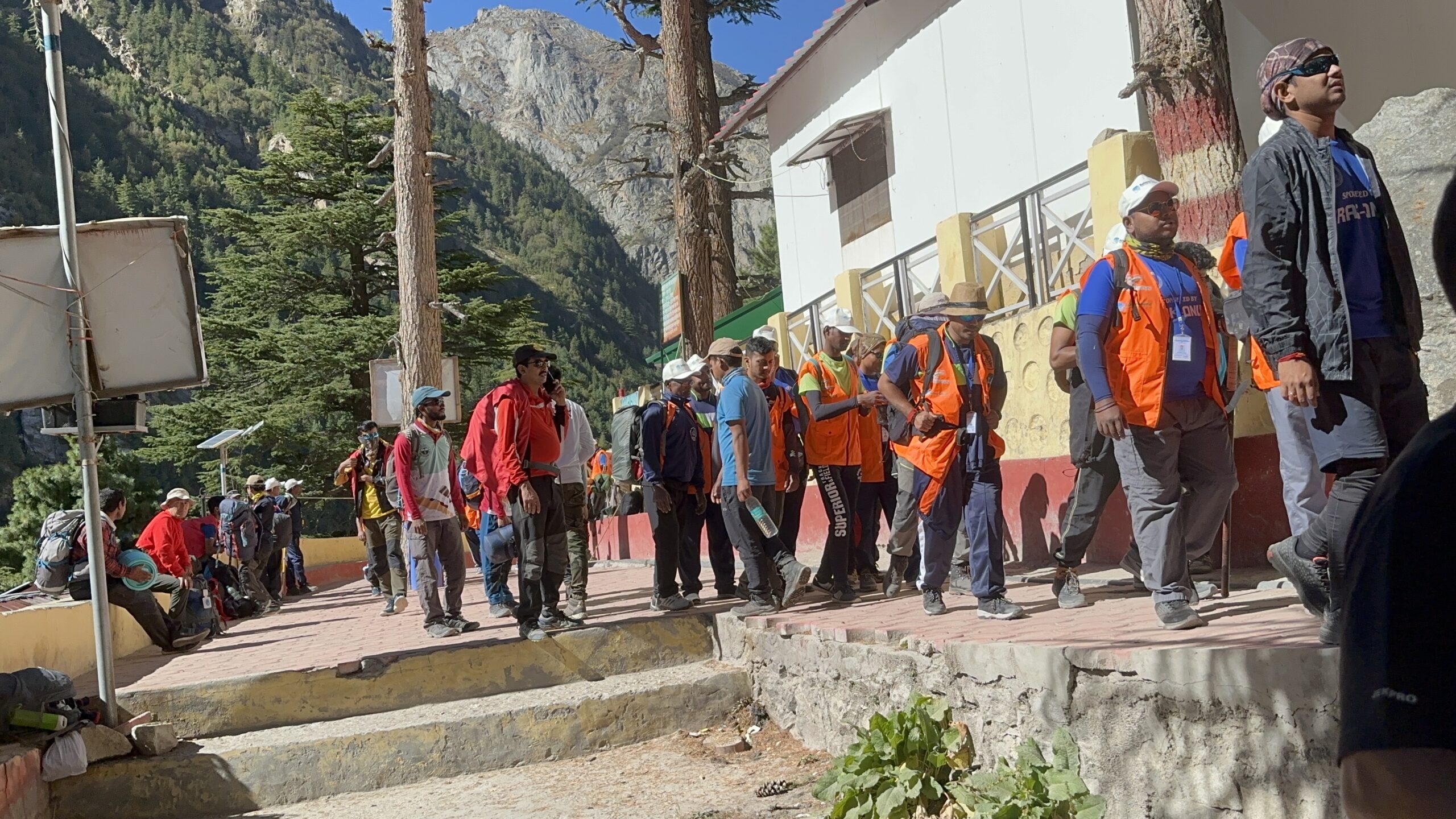 Himalayan Dream Treks Makes History with First-Ever Gaumukh Marathon. Himalayan Dream
