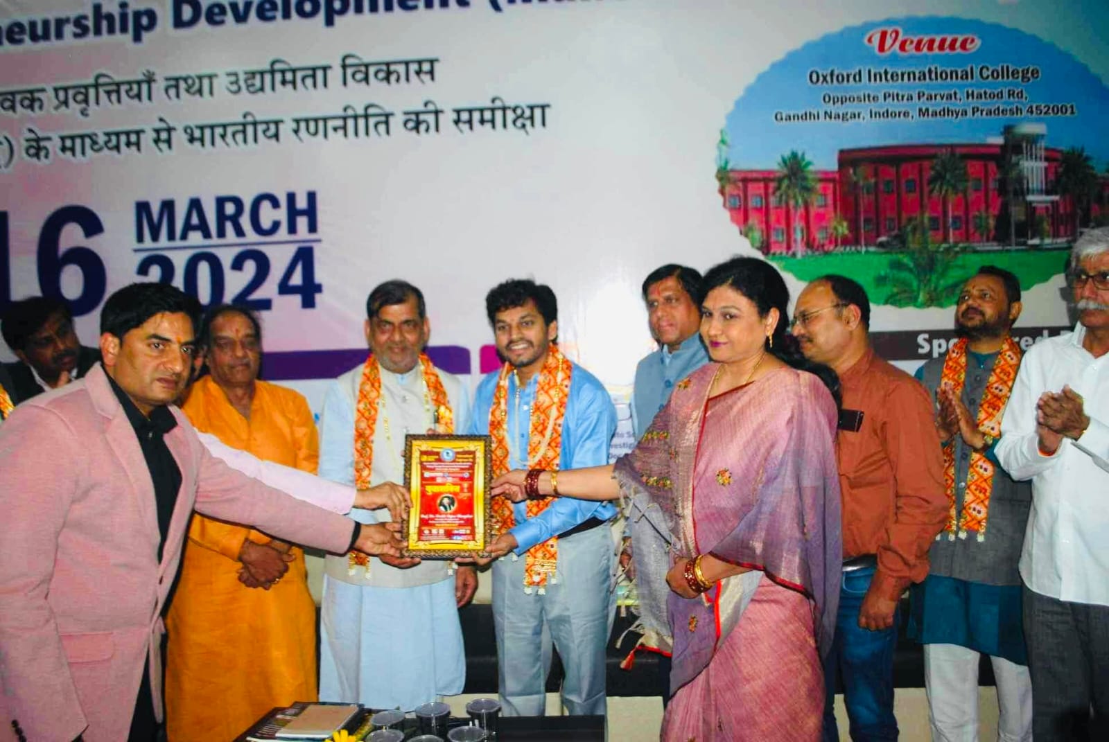 “Time Stood Still : Dr. Pratik Mungekar’s Mesmerizing Address Leaves Audience Spellbound” Dr. Pratik Mungekar's