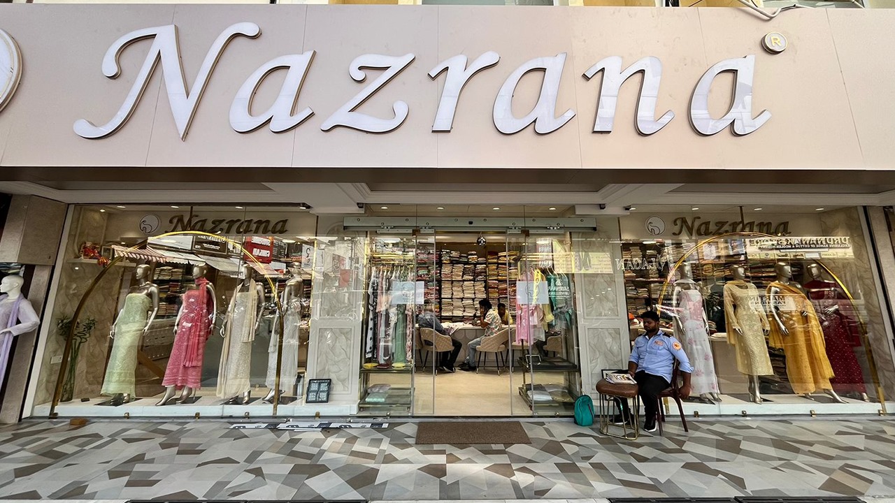 Celebrating 43 Years of Nazrana Chikan: A Journey of Chikankari Excellence Nazrana Chikan