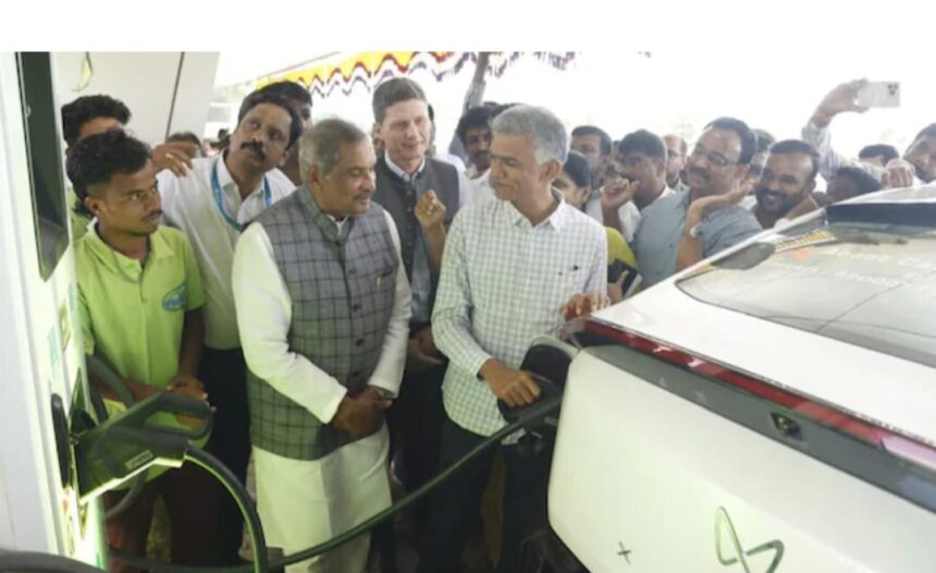 Solar-Powered EV Hub