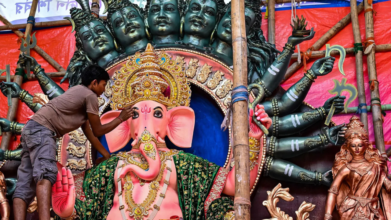 Untitled design (31) Ganesh Utsav